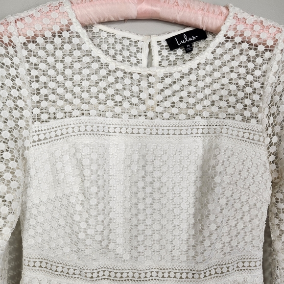 Lulu's Begins With Love White Crochet Tiered Mini Dress Size M Graduation Bridal - Picture 11 of 14